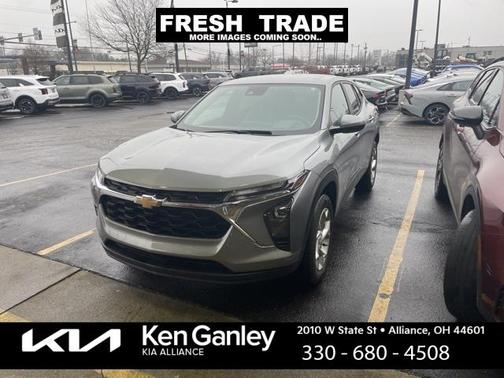 2024 Chevrolet Trax LS