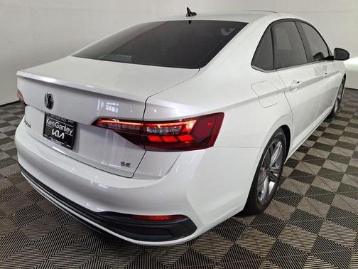 2022 Volkswagen Jetta 1.5T SE
