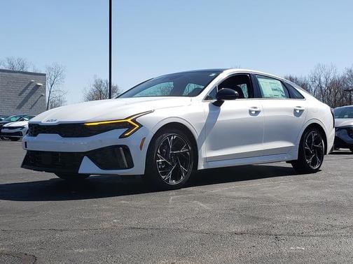 2025 Kia K5 GT-Line