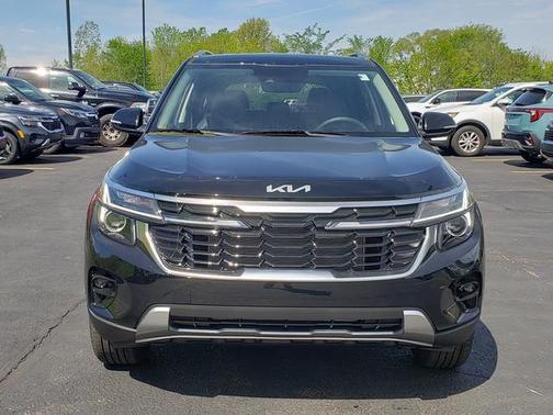 2025 Kia Seltos S