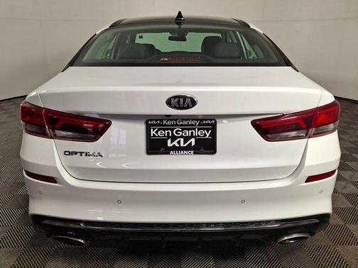 2020 Kia Optima S