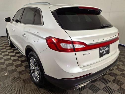 2016 Lincoln MKX Select