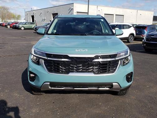 2025 Kia Seltos EX