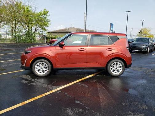2025 Kia Soul LX