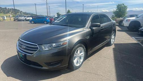 Magnetic Metallic 2018 Ford Taurus SEL