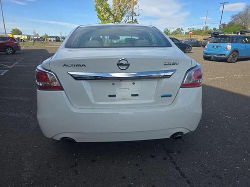 2014 Nissan Altima 2.5 SV