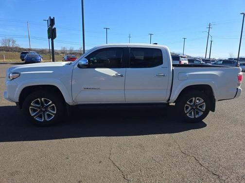 2017 Toyota Tacoma Limited