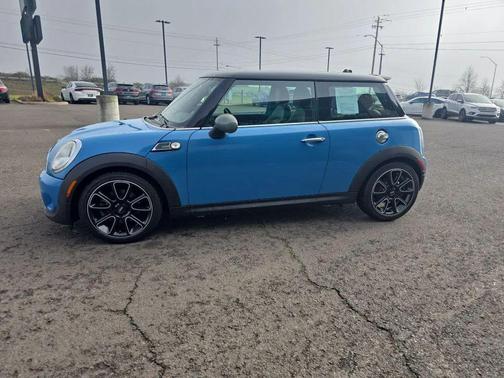 2012 MINI Cooper S Base