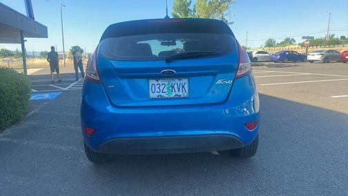 Blue Candy Metallic Tinted Clearcoat 2014 Ford Fiesta SE