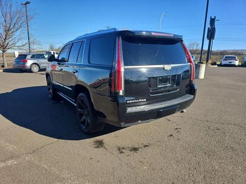 2016 Cadillac Escalade Premium