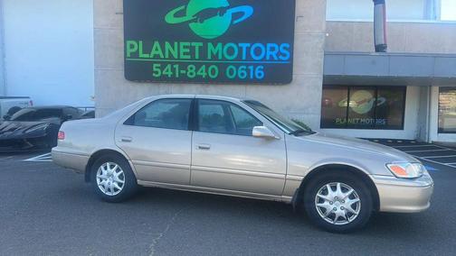 2000 Toyota Camry LE
