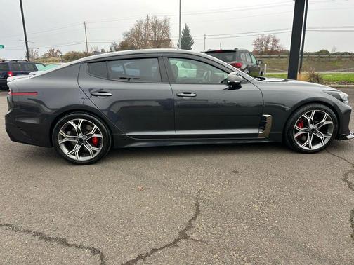 2019 Kia Stinger GT1 Sedan 4D