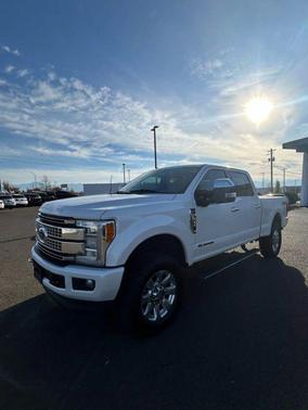 2017 Ford F-350 Platinum