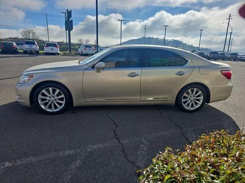 2011 Lexus LS 460 Base