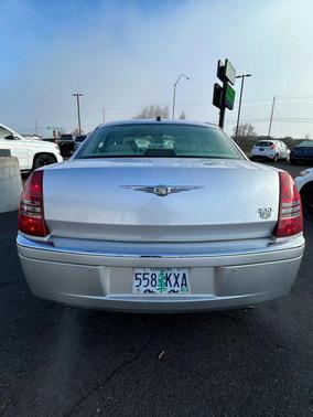 2006 Chrysler 300C Base