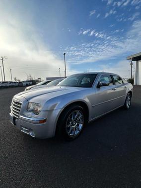 2006 Chrysler 300C Base