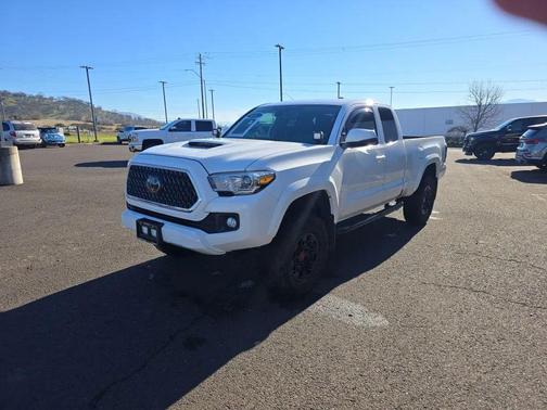 2018 Toyota Tacoma TRD Sport