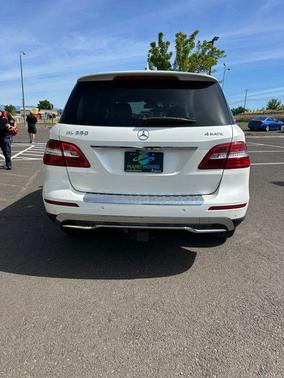White 2013 Mercedes-Benz M-Class 4MATIC
