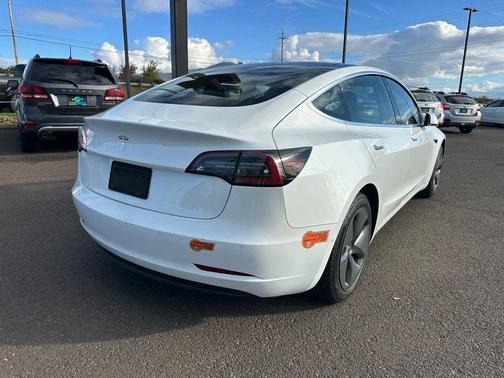 2019 Tesla Model 3 Standard Range