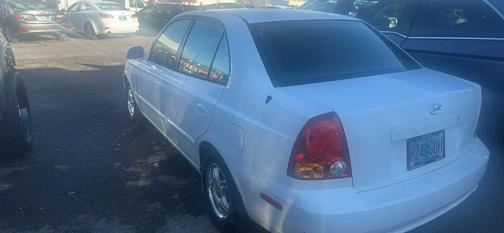 2005 Hyundai Accent Sedan