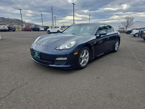 2012 Porsche Panamera 4