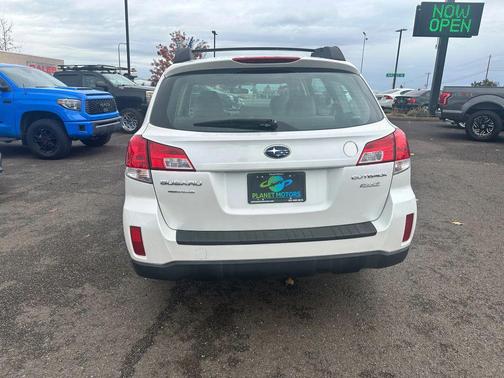 2013 Subaru Outback 2.5i