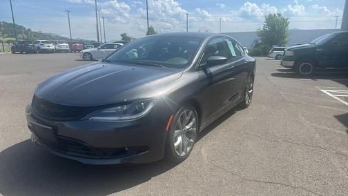 Granite Crystal Metallic Clearcoat 2016 Chrysler 200 S