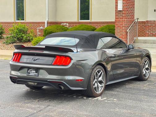 Magnetic 2018 Ford Mustang EcoBoost Premium