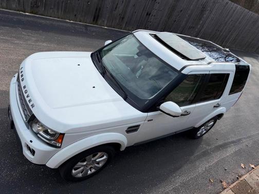 Fuji White 2014 Land Rover LR4 Base