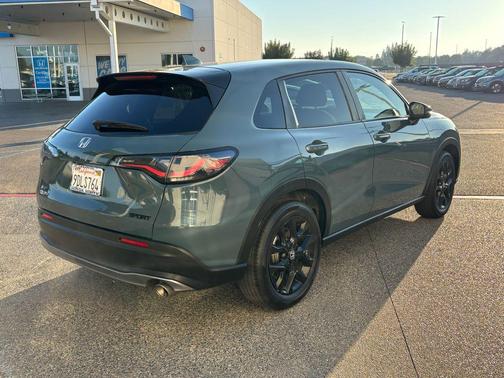 2023 Honda HR-V 2WD Sport