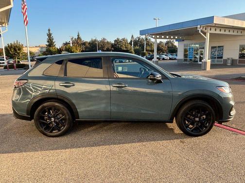 2023 Honda HR-V 2WD Sport