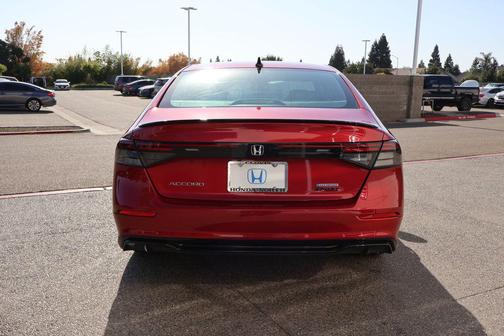 2025 Honda Accord Hybrid Base