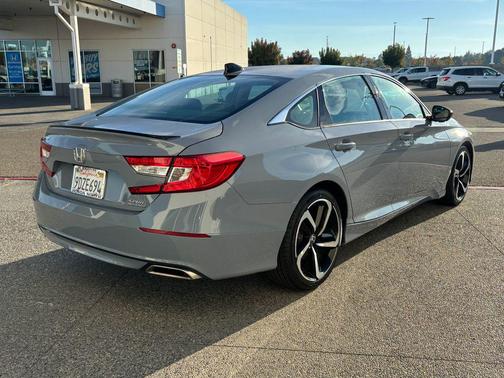 2022 Honda Accord Sport SE 1.5T