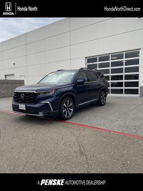 2023 Honda Pilot Touring 8-Passenger