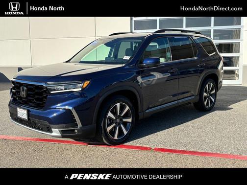 2023 Honda Pilot Touring 8-Passenger