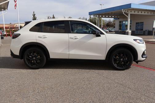 2026 Honda HR-V 2WD Sport