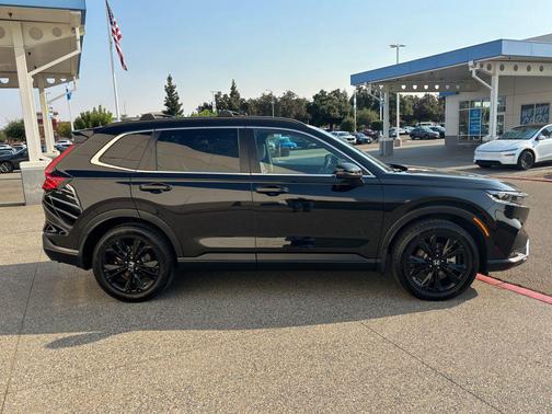 2023 Honda CR-V Hybrid Sport Touring AWD