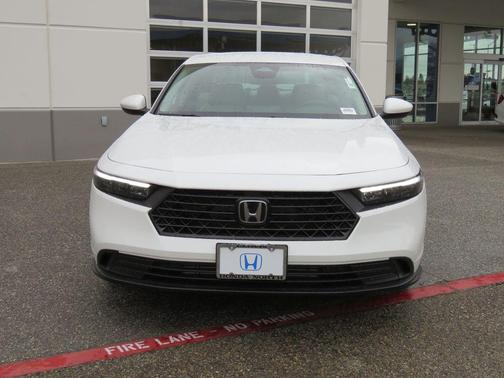 2025 Honda Accord LX 1.5T