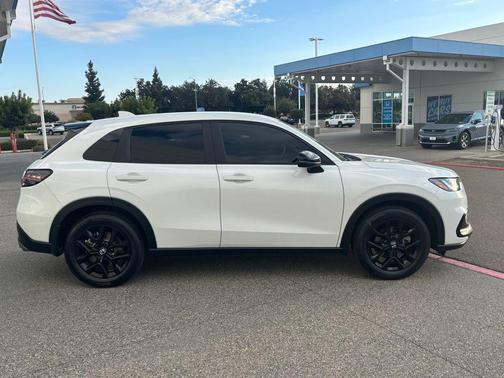 2023 Honda HR-V 2WD Sport