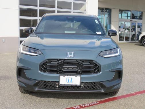 2026 Honda HR-V 2WD Sport