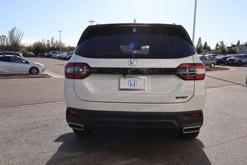 2025 Honda Pilot Sport