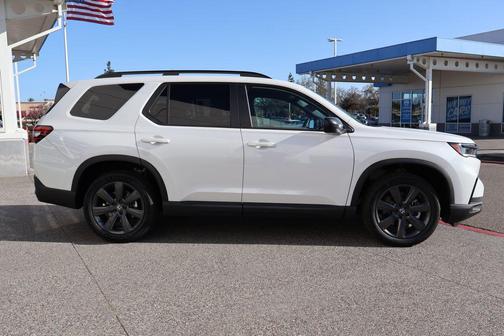 2025 Honda Pilot Sport