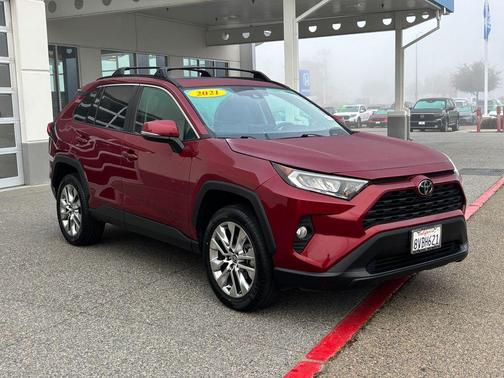 2021 Toyota RAV4 XLE Premium