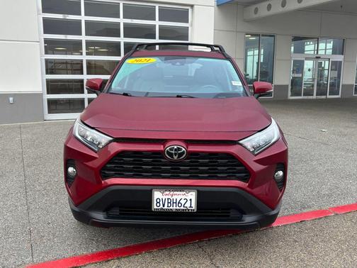 2021 Toyota RAV4 XLE Premium