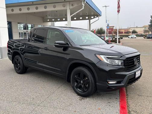 2023 Honda Ridgeline Black