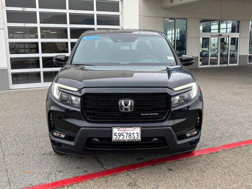 2023 Honda Ridgeline Black