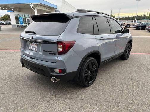 2024 Honda Passport AWD Black
