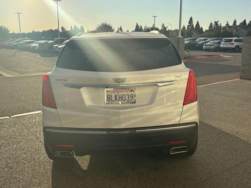 2017 Cadillac XT5 Luxury