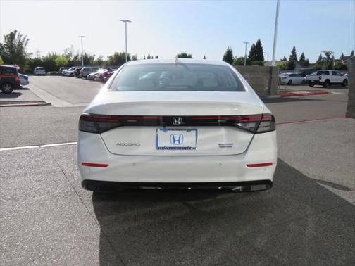 2025 Honda Accord Hybrid Touring