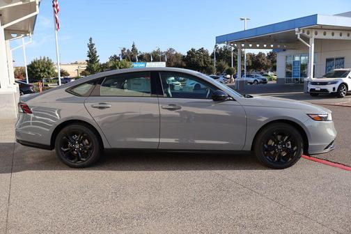 2025 Honda Accord Sport SE 1.5T